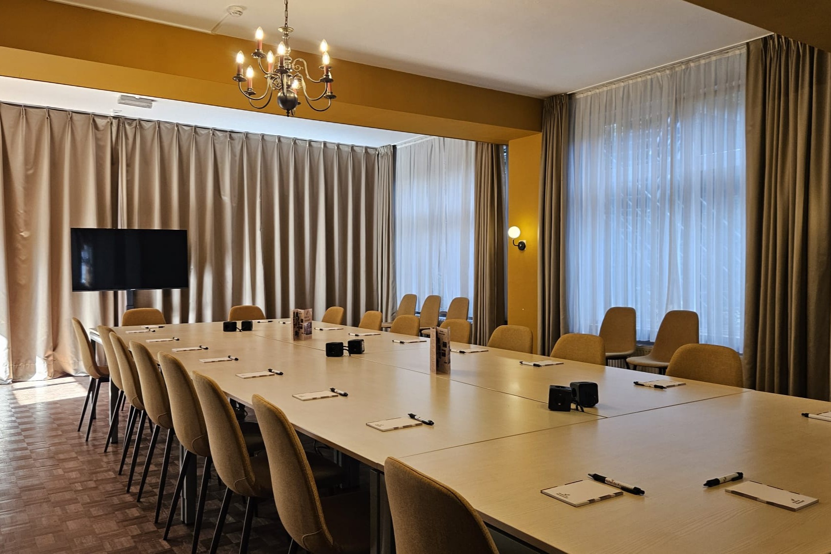 Vergaderen in Hotel de Korenwolf